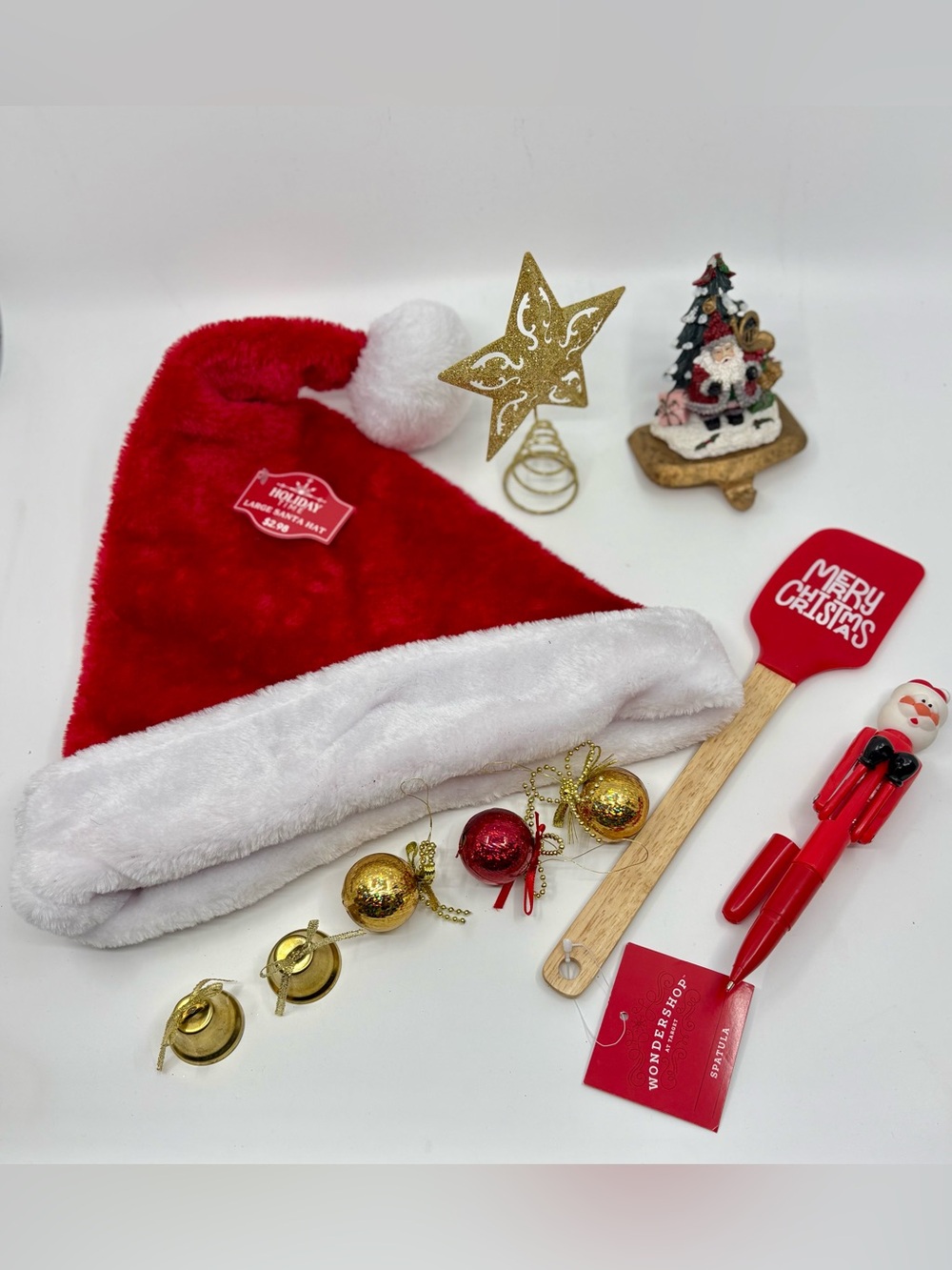 LOW START COMBO of 10 HolidayNew Items, hat, top, Decorations, Spatula, Noel PEN